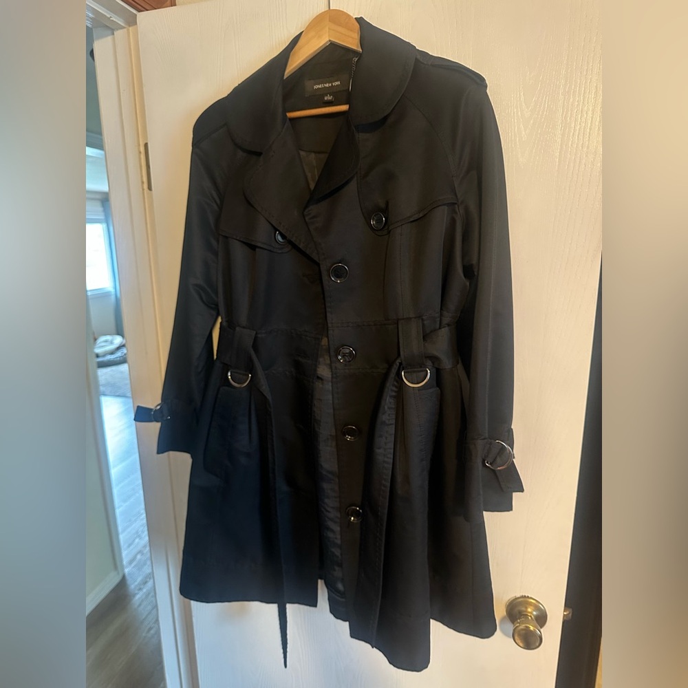 Women's Black Spring Trench Coat